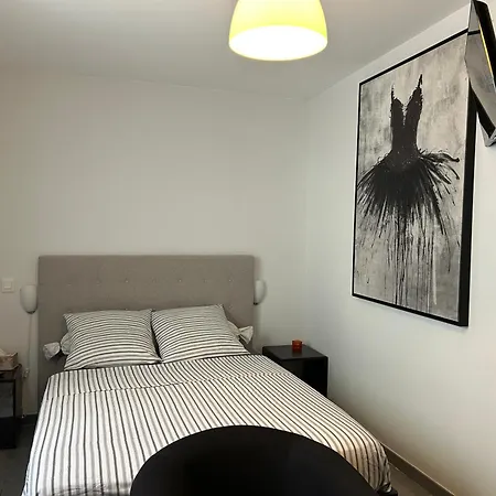Maison Individuelle A 10 Mn A Pied Du Centre Dom wakacyjny Uzès