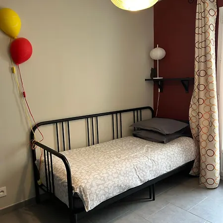 Dom wakacyjny Maison Individuelle A 10 Mn A Pied Du Centre *