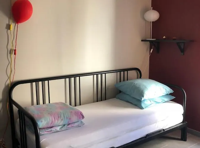 Maison Individuelle A 10 Mn A Pied Du Centre Uzès