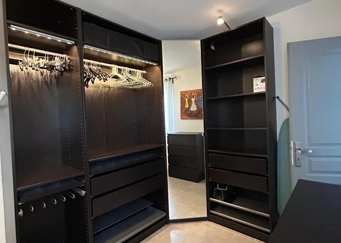 Maison Individuelle A 10 Mn A Pied Du Centre Nyaraló